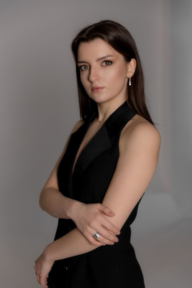 Райх Ангелина Олеговна